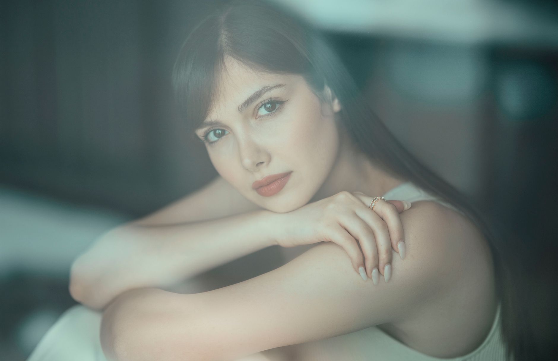Portret ob oknu: studio, ki ga že imate